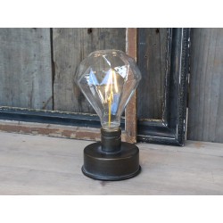 Lamp w. diamond bulb