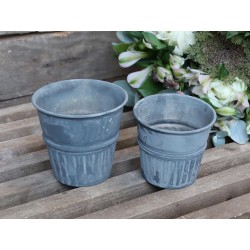 Flowerpot w. grooves set of 2