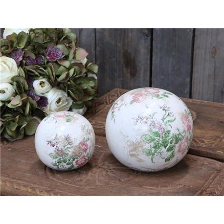 Toulouse Ball w. roses