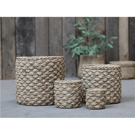 Corte Flower pot w. braided pattern