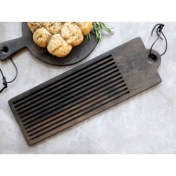 Laon Cutting board w. grooves