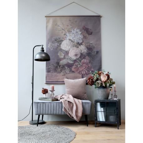 Canvas for hanging w. floral print