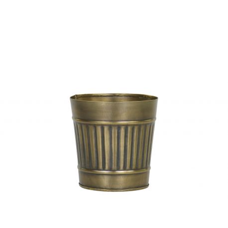 Planter w. grooves