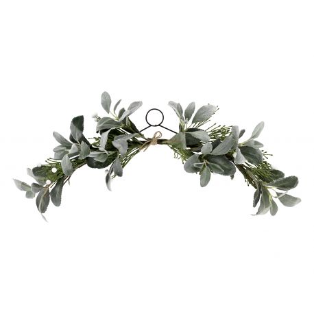 Fleur Decoration of fir w. berries for hanging