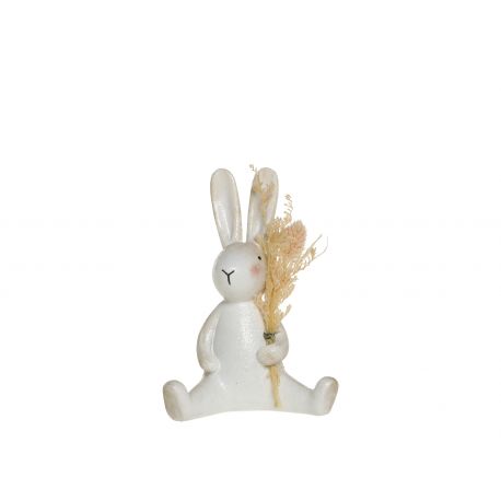 Rabbit w. flowers seated