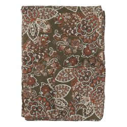 Aix Quilt w. paisley pattern