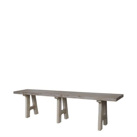 Bench in recycled wood