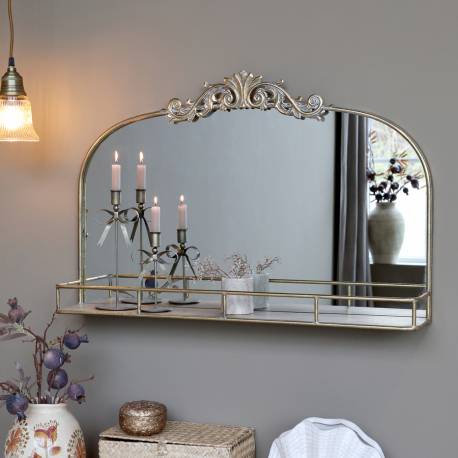 Mirror w. shelf & décor