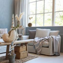 Fotel Len w Paski Chic Antique Malo z Trzema Poduszkami