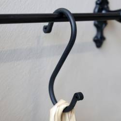 Wieszaczek Haczyk Kształt S Chic Antique Czarny A