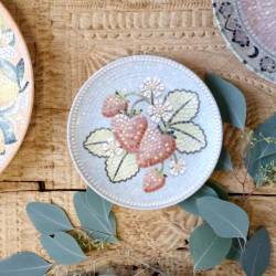 Bench w. curved back