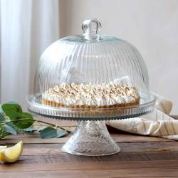 Kopuła szklana na stopie z szlifowaniem