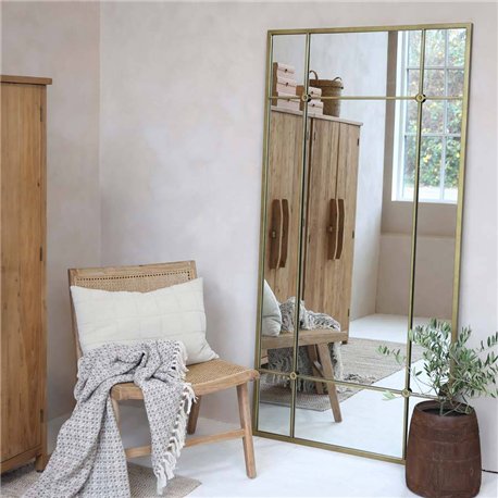 Lustro fabryczne z dekoracją