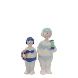 Lady w. swim ring set of 2