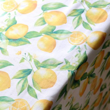 Aix Tablecloth w. lemons